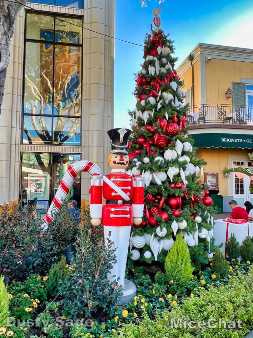 , Disneyland Update – The CEO Who Stole Christmas