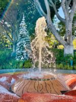 Downtown Disney Fountain Christmas Tree-micechat
