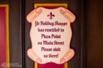 Fantasyland Holiday Shoppe closed DSC_8244-X5