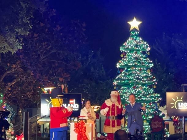 , LEGOLAND California Christmas Tree Lighting 2021