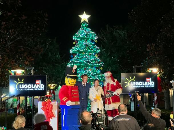 , LEGOLAND California Christmas Tree Lighting 2021