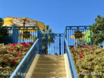 disneyland-paradise-pier-hotel-paradise-pool-gate