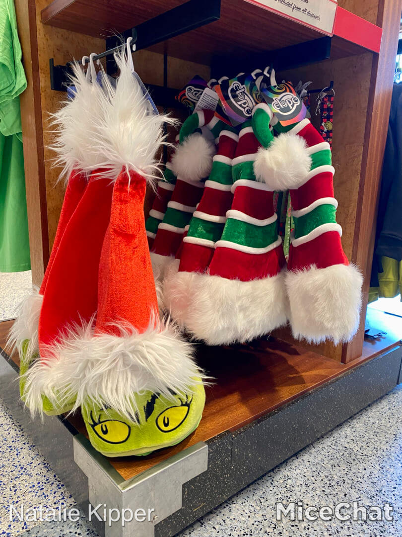 , Universal Studios Hollywood Merchandise Update: Ho, Ho, Hollywood!