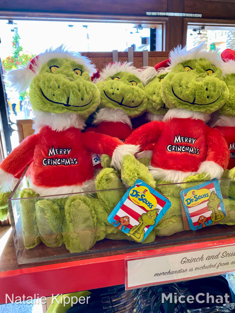 , Universal Studios Hollywood Merchandise Update: Ho, Ho, Hollywood!