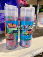 universal-studios-hollywood-illumination-store-trolls-cooling-towel