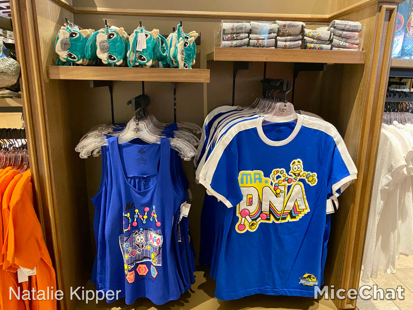 , Universal Studios Hollywood Merchandise Update: Ho, Ho, Hollywood!