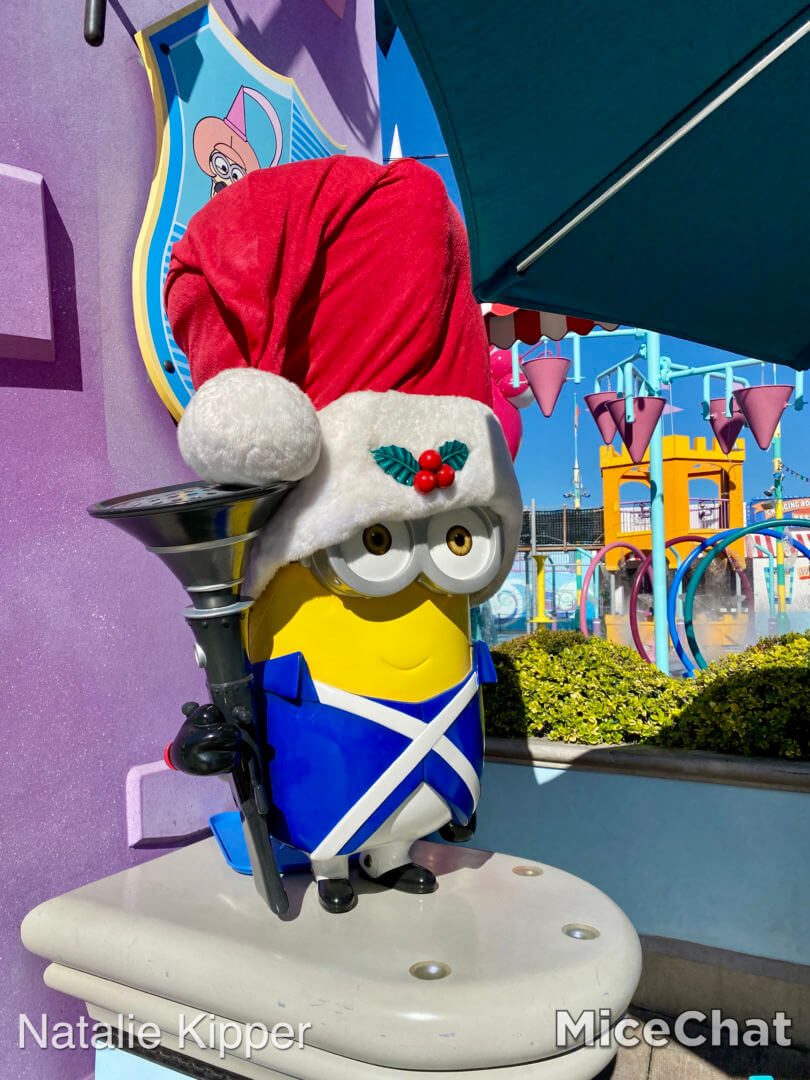 , Universal Studios Hollywood Merchandise Update: Ho, Ho, Hollywood!