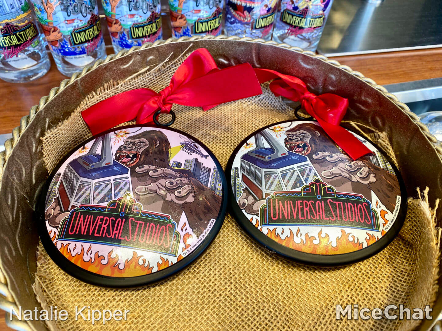 , Universal Studios Hollywood Merchandise Update: Ho, Ho, Hollywood!
