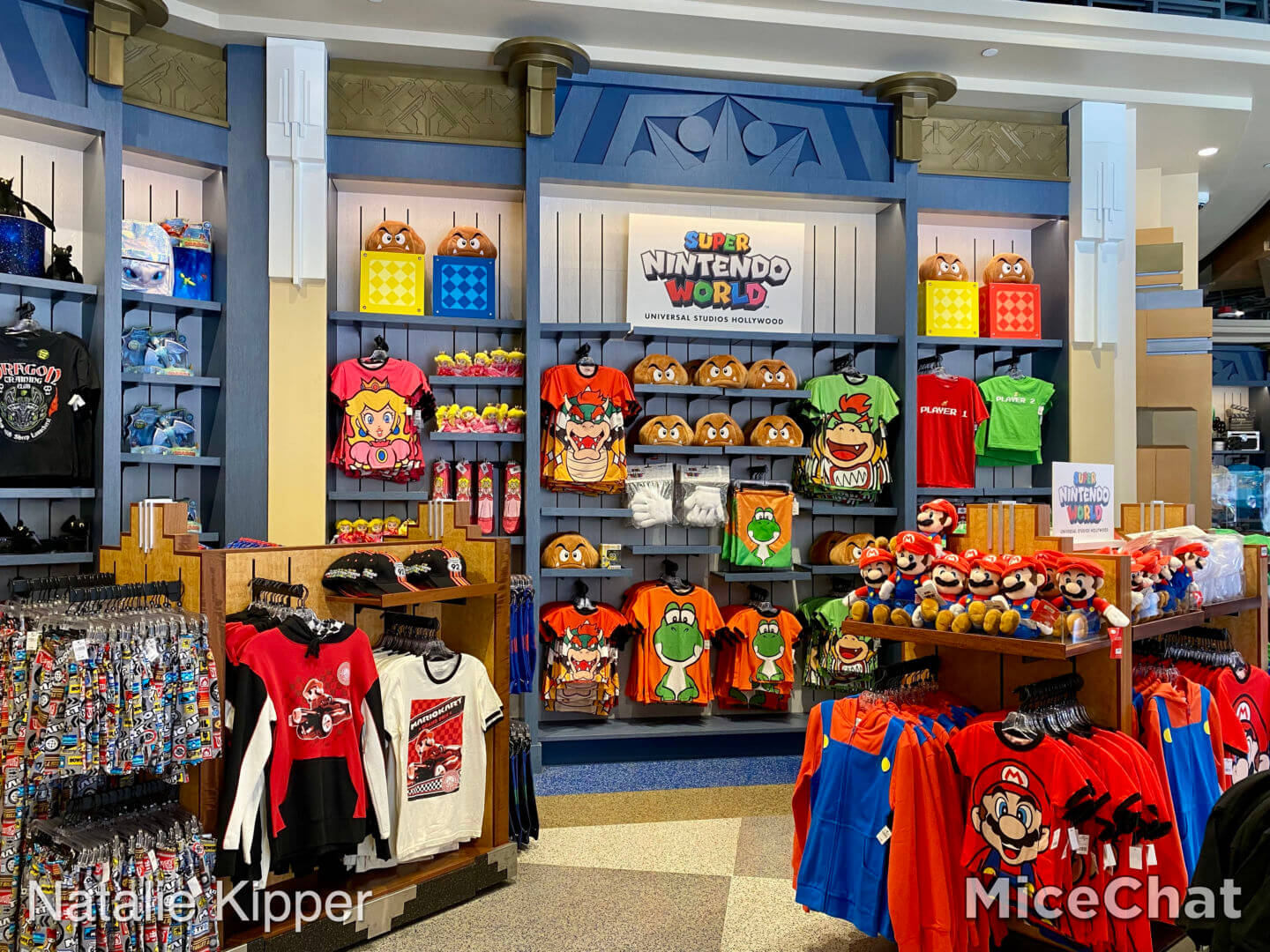 , Universal Studios Hollywood Merchandise Update: Ho, Ho, Hollywood!