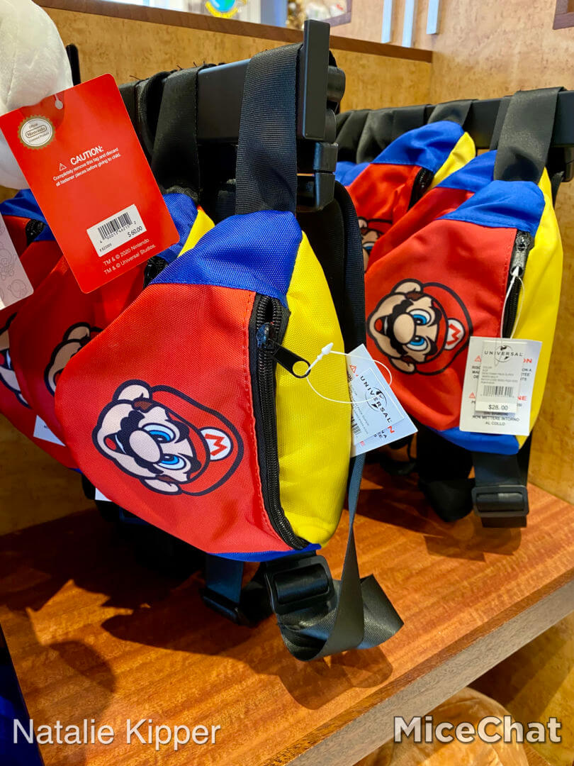 , Universal Studios Hollywood Merchandise Update: Ho, Ho, Hollywood!