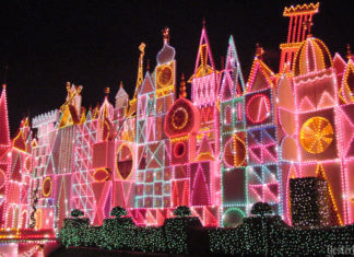 Yesterland: “it’s a small world” Holiday in 1997 “it’s a small world” Holiday