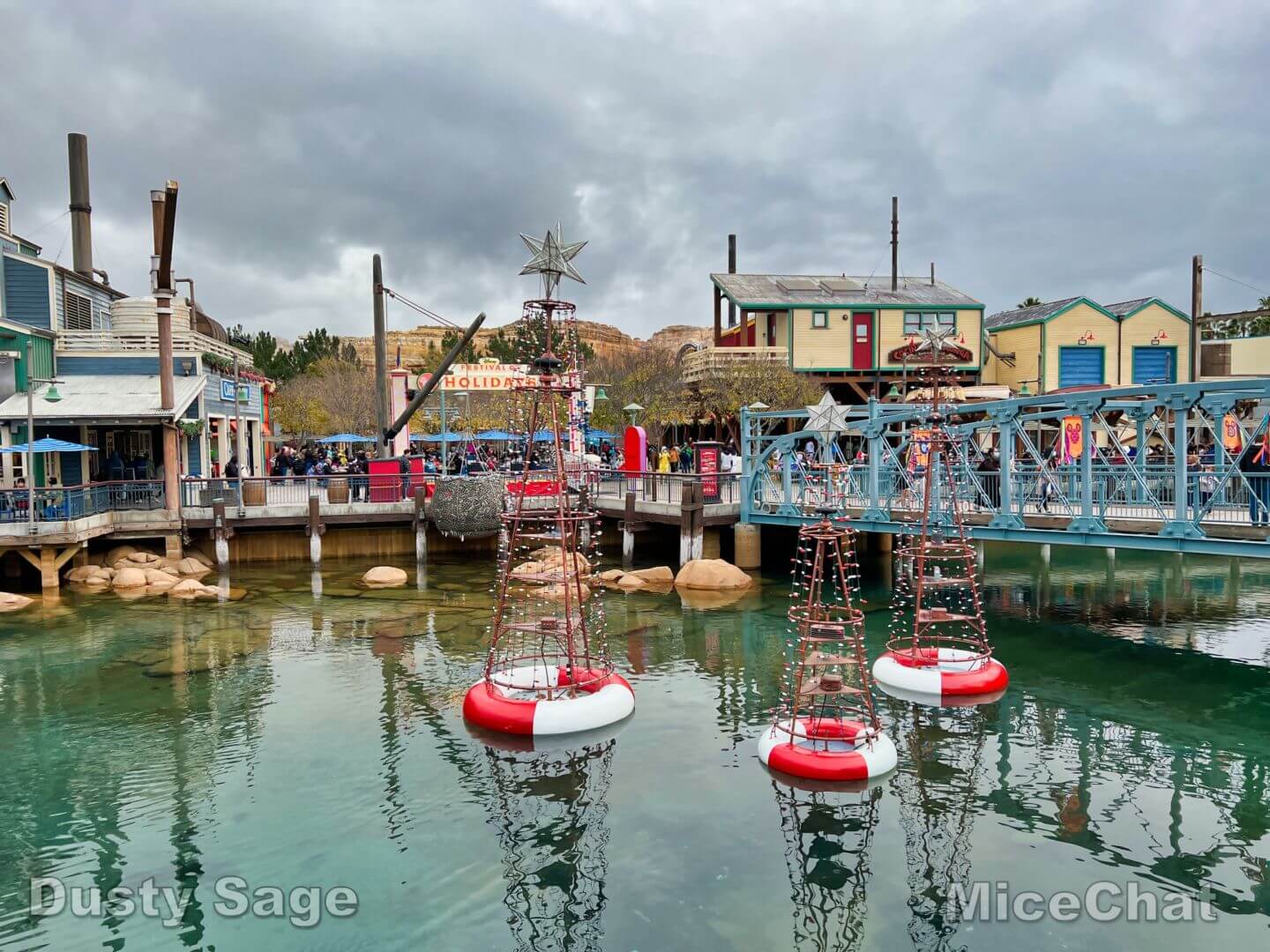 , DISNEYLAND UPDATE!  Christmas Out, Prices Up, and Changes Ahead