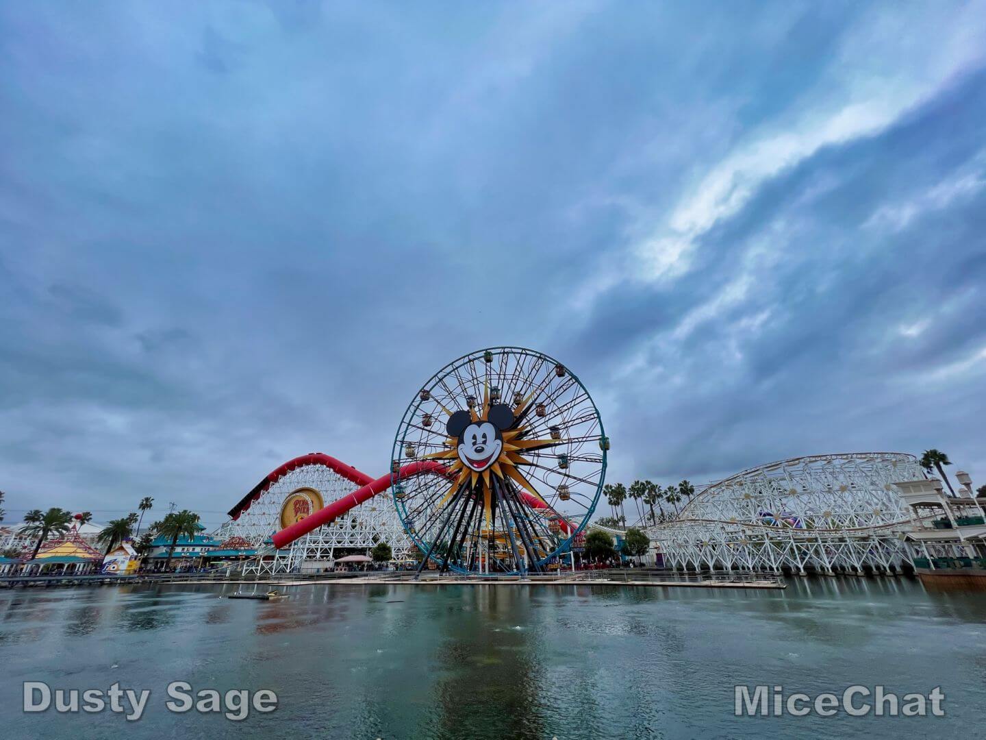 , DISNEYLAND UPDATE!  Christmas Out, Prices Up, and Changes Ahead