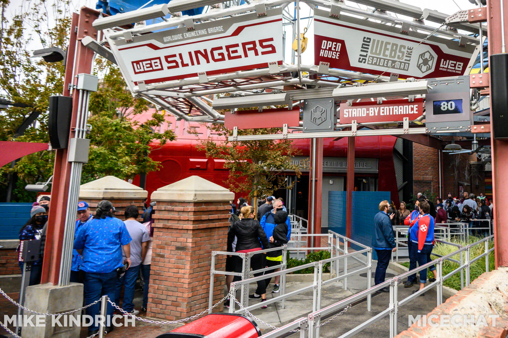 , Disneyland Update: Genie’s Dramatic Debut, Entertainment Excitement, and Holiday Hoopla