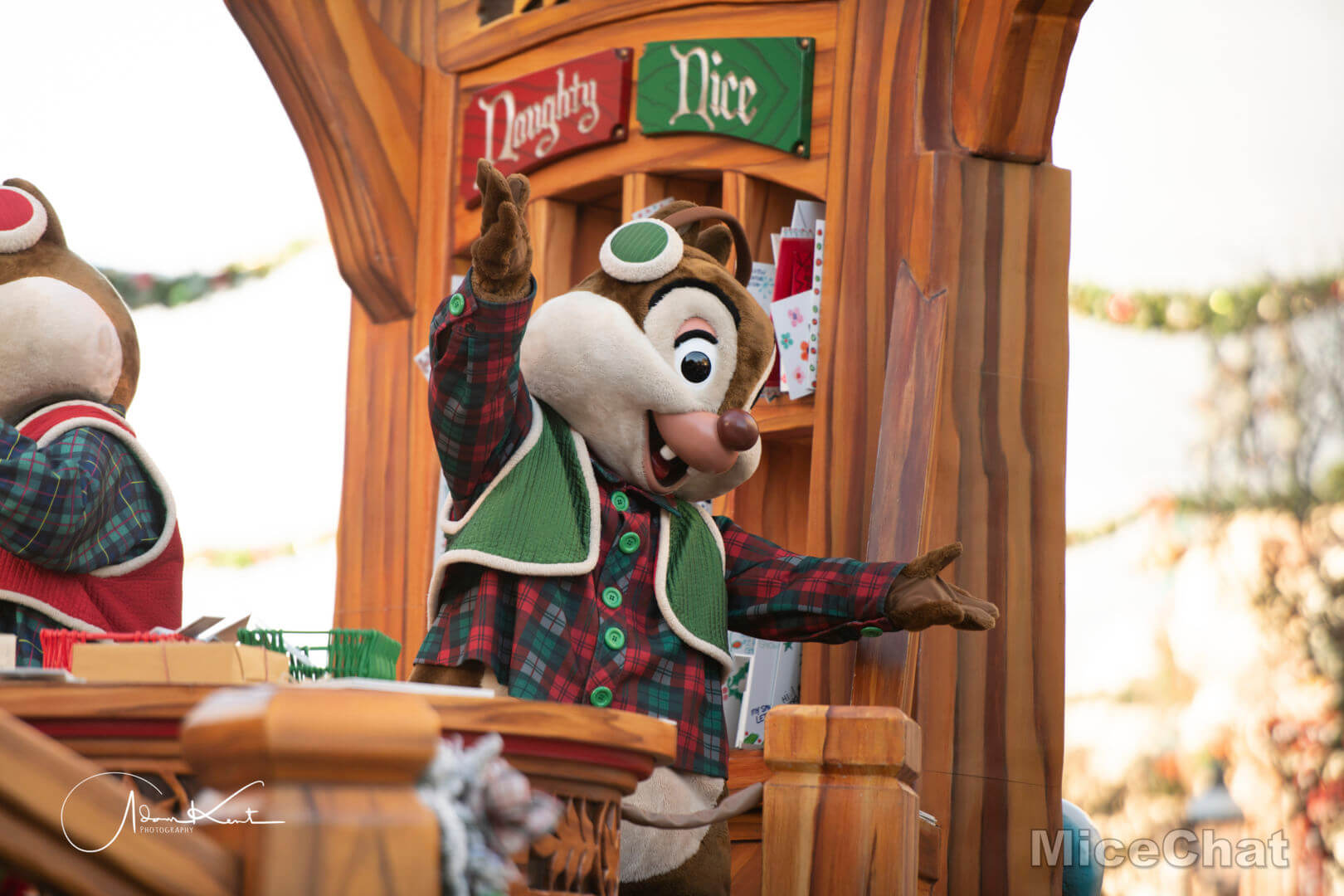 Disneyland Christmas, Merry Christmas From Disneyland: These Are A Few Of Our Favorite Things…