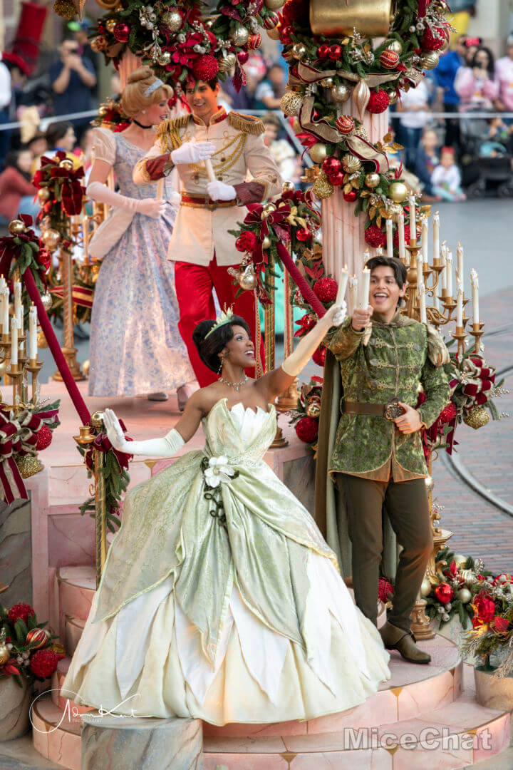 Disneyland Christmas, Merry Christmas From Disneyland: These Are A Few Of Our Favorite Things…