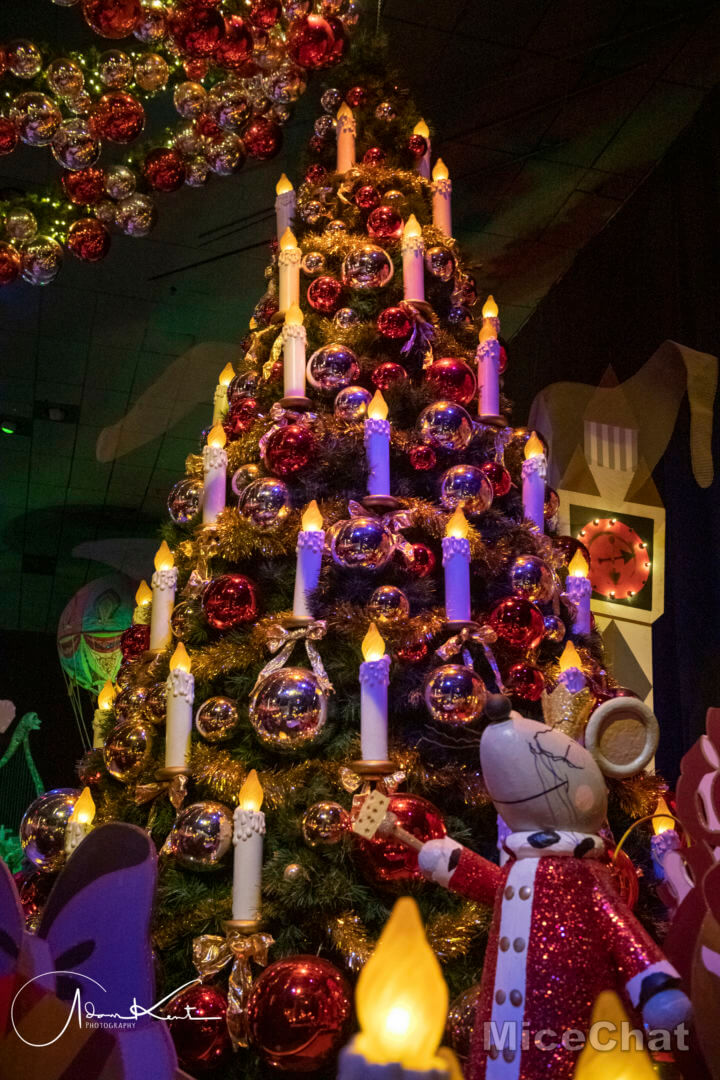 Disneyland Christmas, Merry Christmas From Disneyland: These Are A Few Of Our Favorite Things…