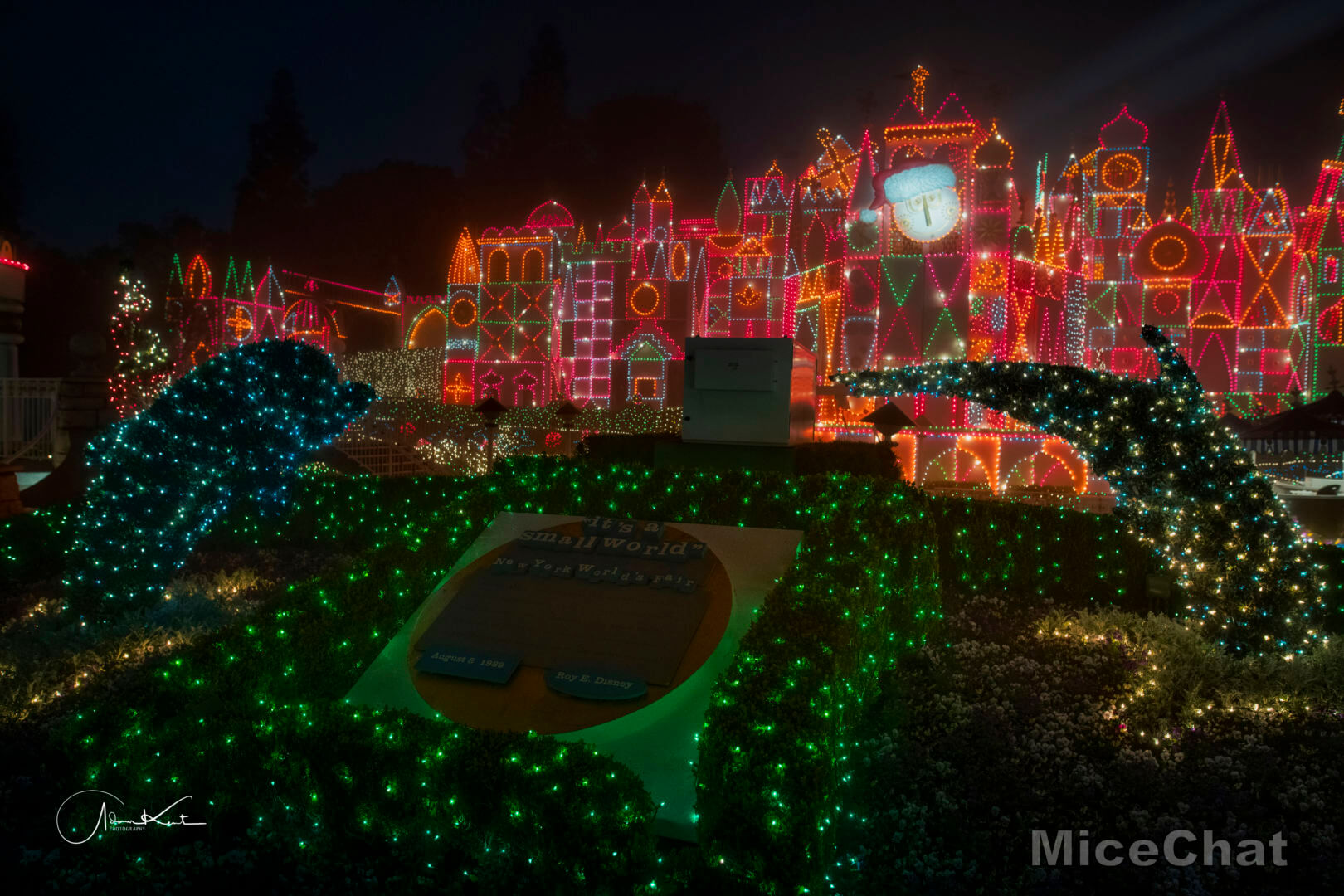Disneyland Christmas, Merry Christmas From Disneyland: These Are A Few Of Our Favorite Things…