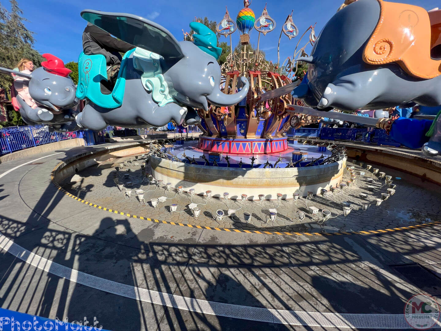 , Disneyland Update: Magic Key Lawsuit, Zany Maynard Fun, and Ho Ho Ho