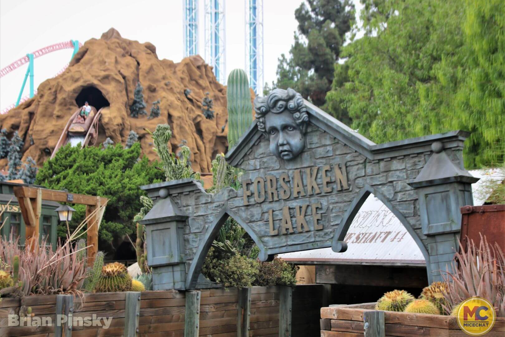 , Knott’s Berry Farm Update: Season’s Screamings