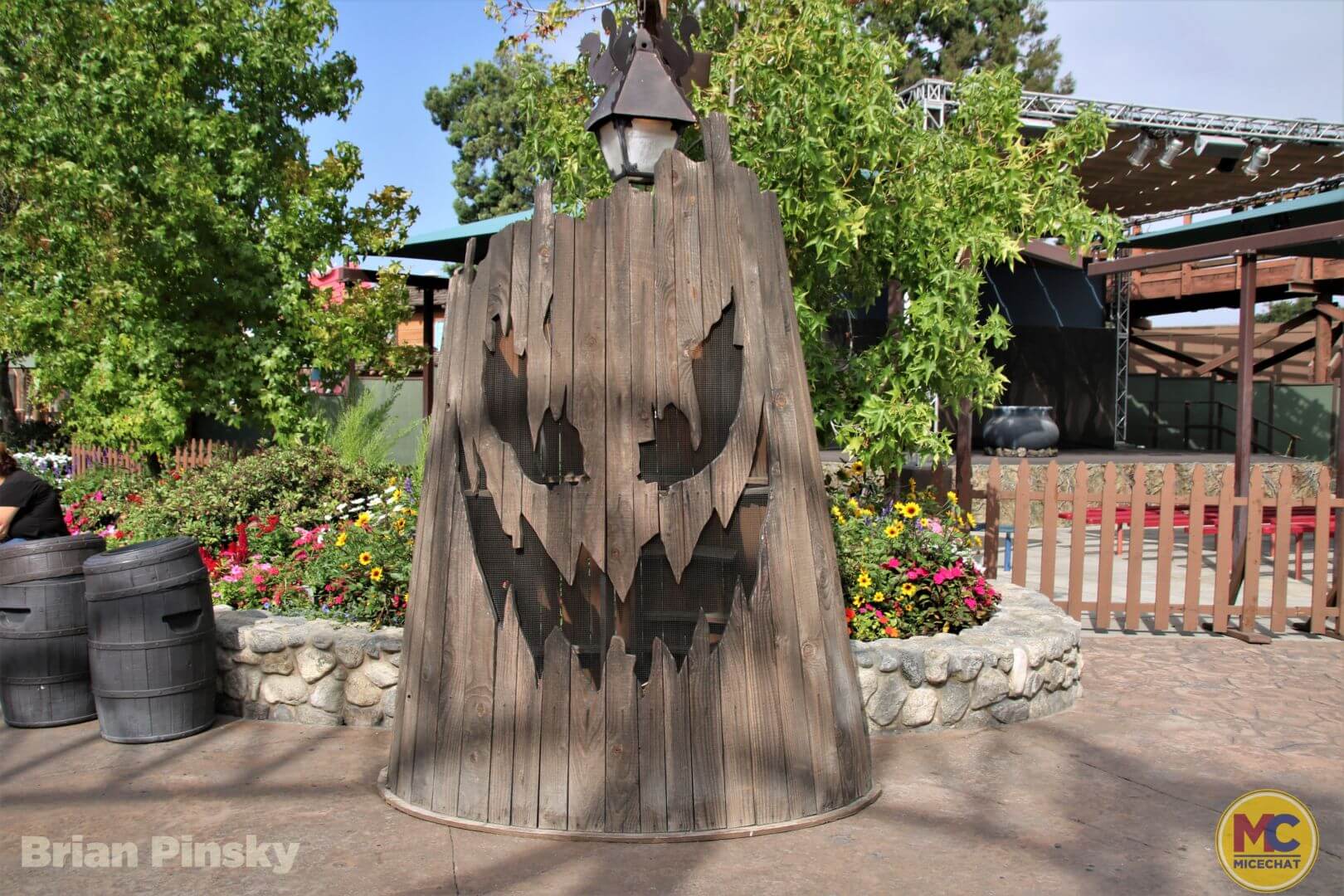 , Knott’s Berry Farm Update: Season’s Screamings