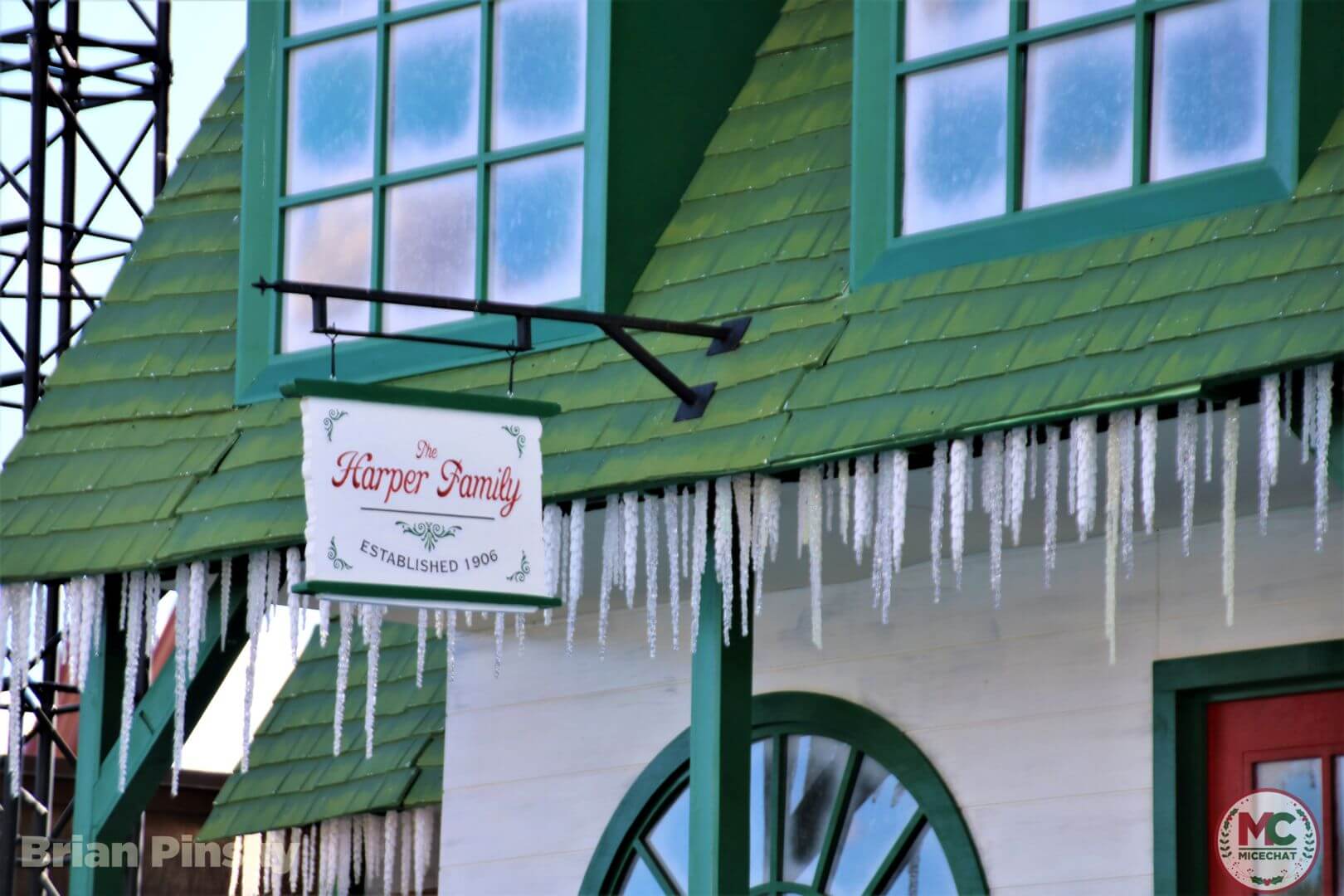 , Knott’s Berry Farm Update: Cheer at the End of the Year!