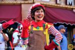 MiceChat-Disneyland-A Christmas Fantasy Parade-2