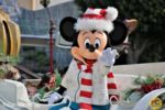 MiceChat-Disneyland_Christmas Cavalcade_Mickey Mouse