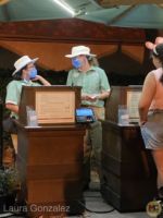 Walt-Disney-World-Epcot-Neew-Costume