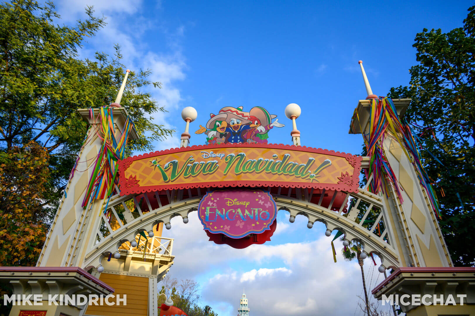 , Disneyland Update – The CEO Who Stole Christmas