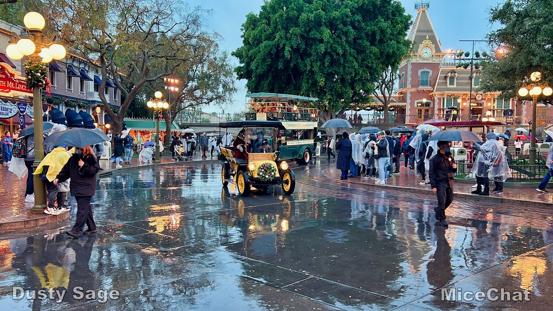 , Disneyland Update – New Year Magic and Mayhem