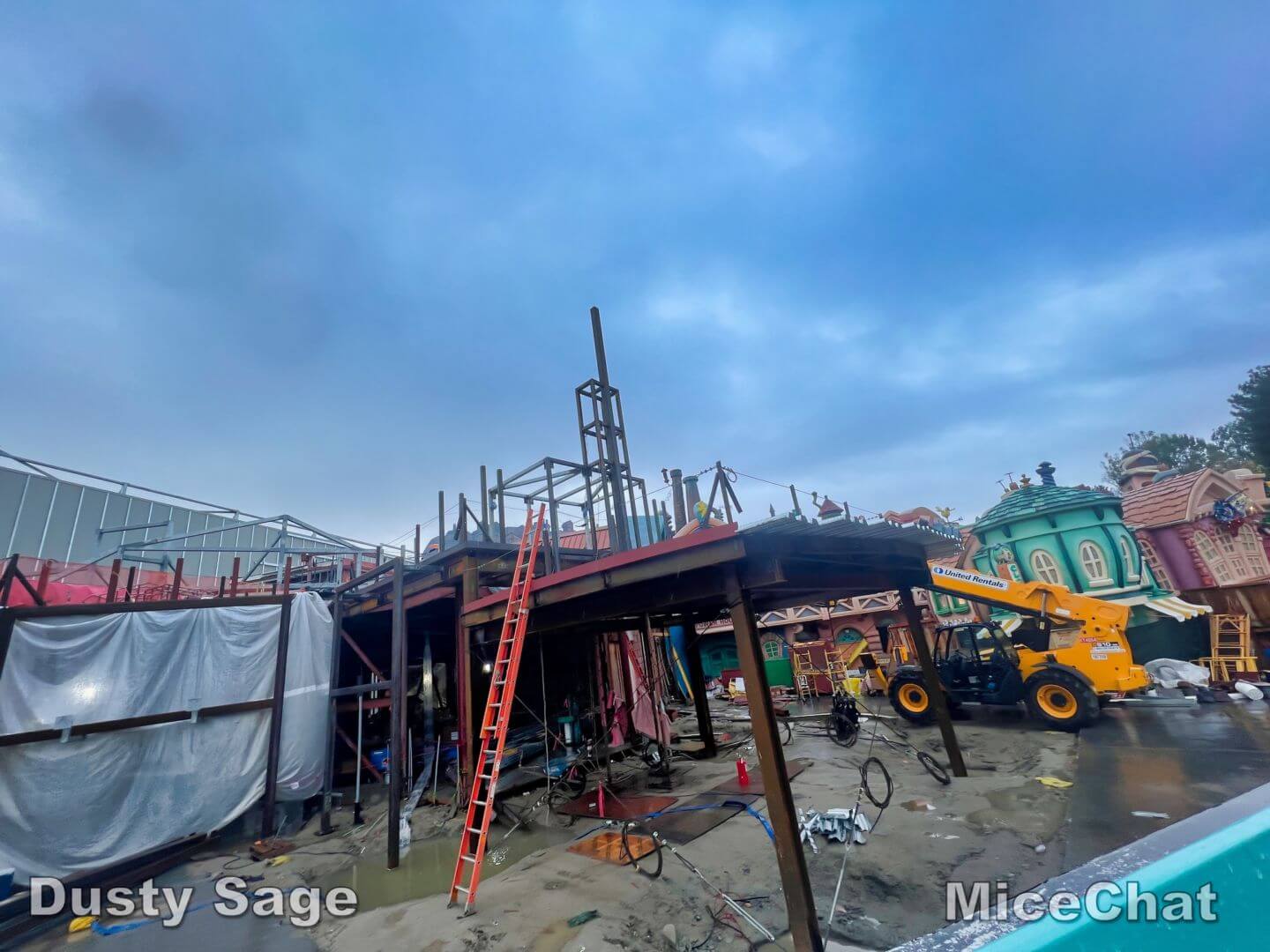 , Disneyland Update – New Year Magic and Mayhem
