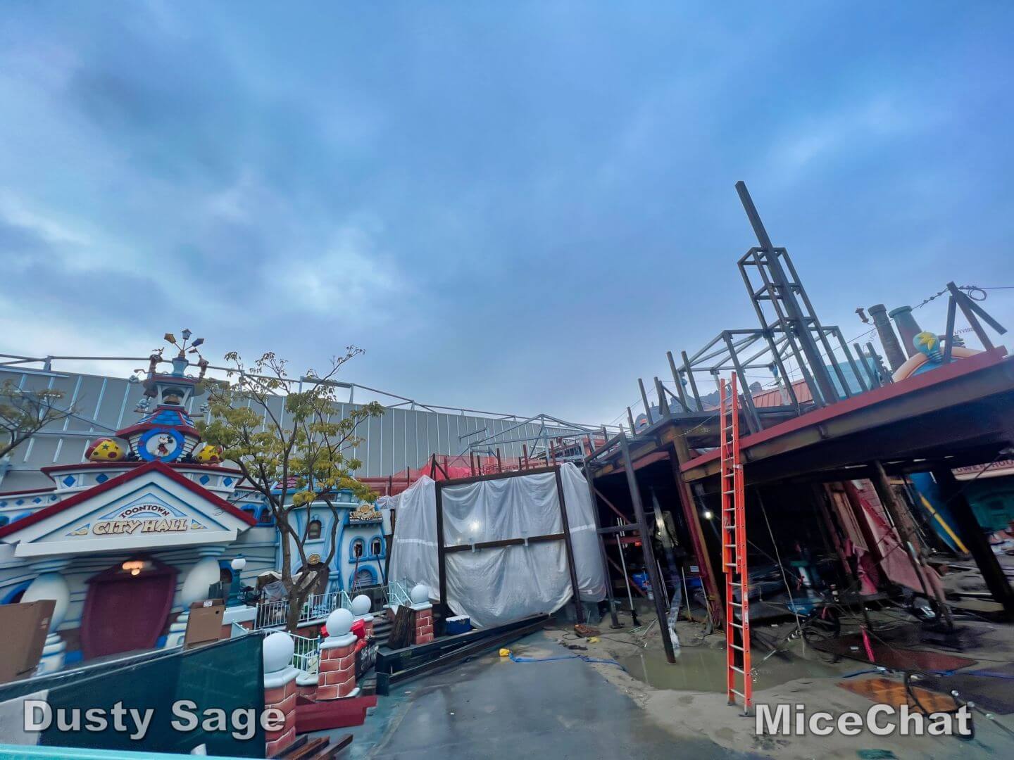 , Disneyland Update – New Year Magic and Mayhem