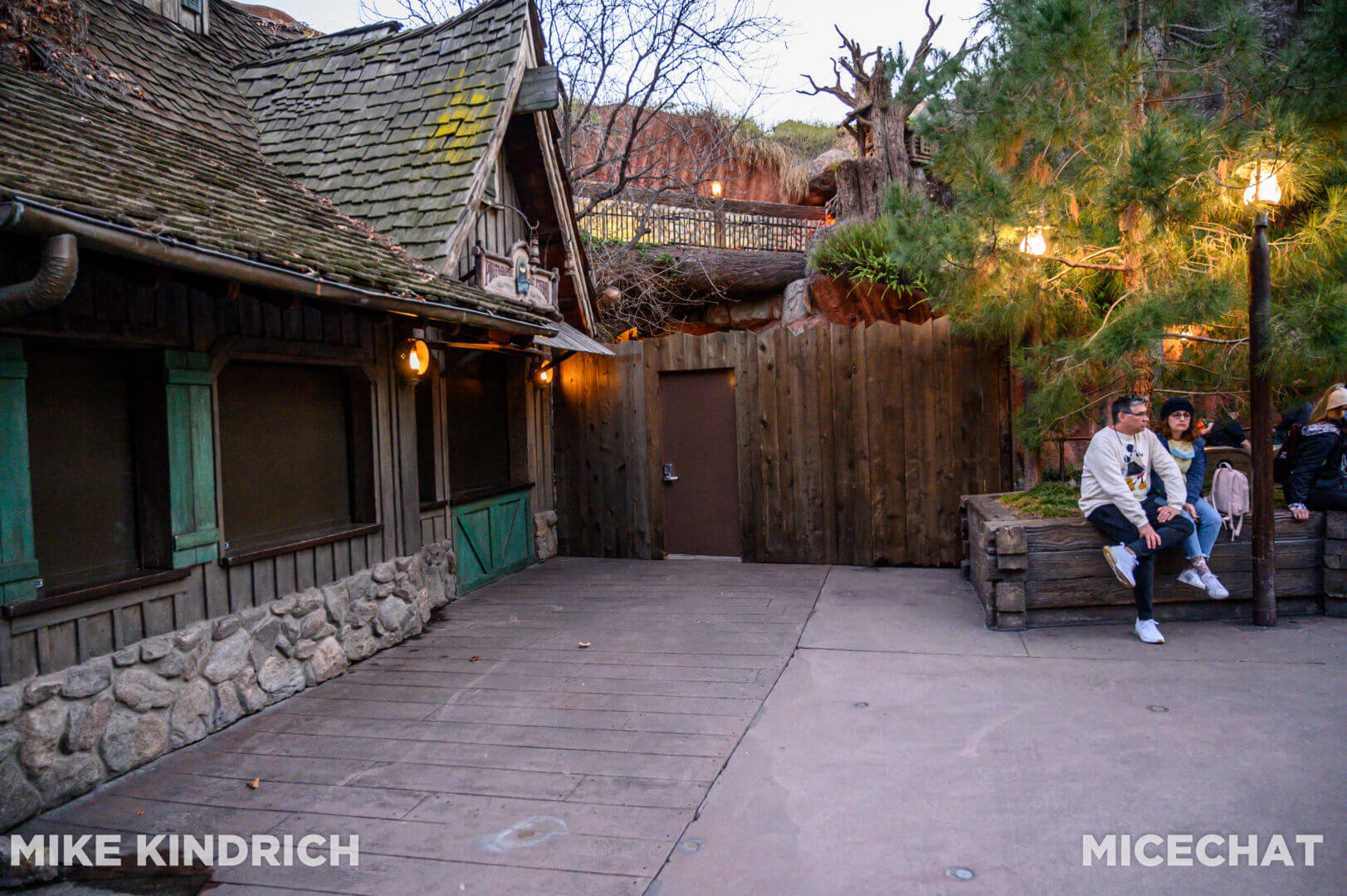 , Disneyland Update &#8211; Low Waits &#038; Good Fortune