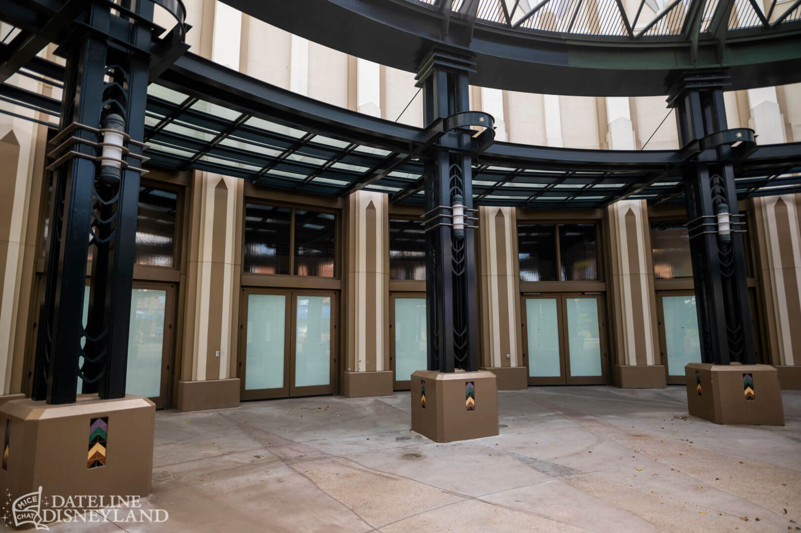 , Dateline Disneyland: Character Conundrum, Spring Sprung & Construction Hum