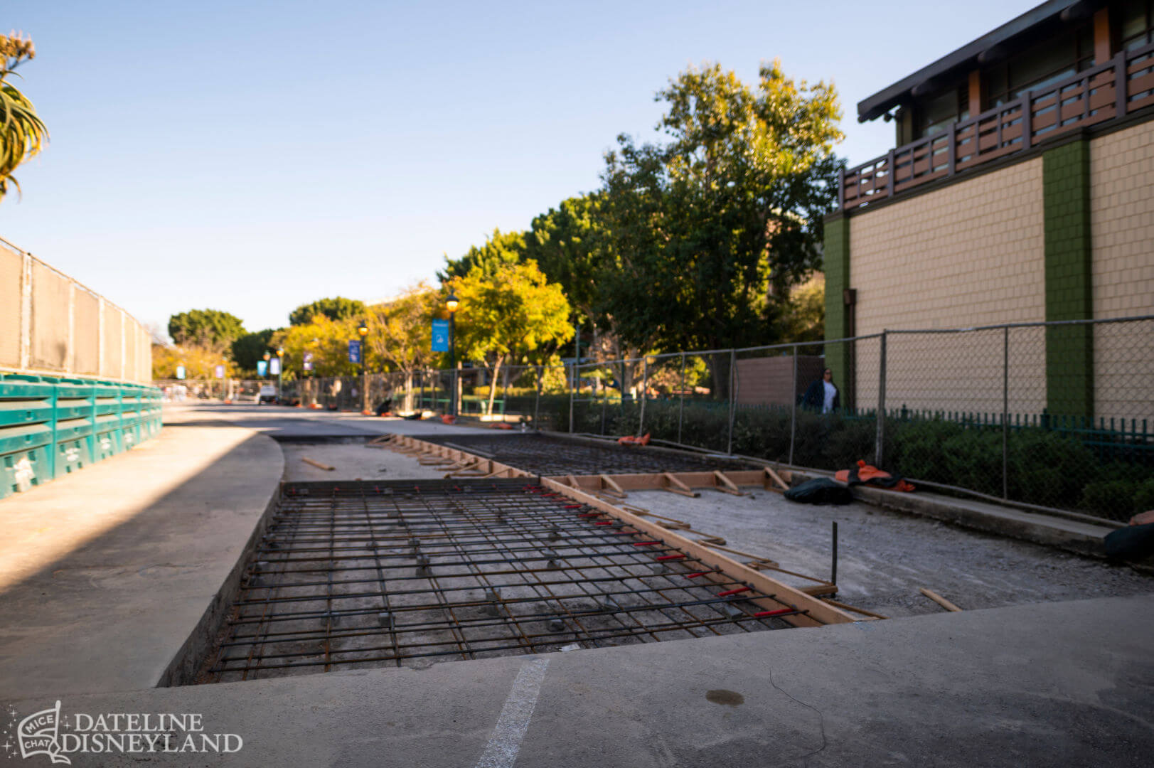 , Dateline Disneyland: Character Conundrum, Spring Sprung & Construction Hum