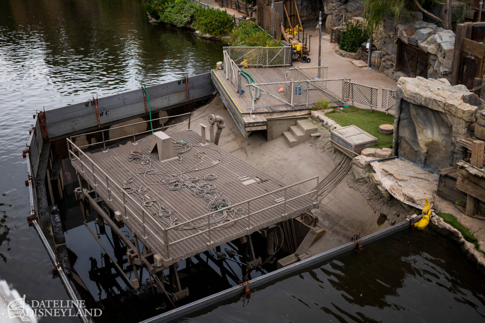 , Dateline Disneyland: Character Conundrum, Spring Sprung & Construction Hum