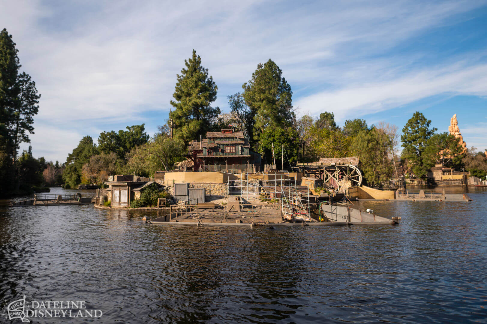 , Dateline Disneyland: Character Conundrum, Spring Sprung & Construction Hum