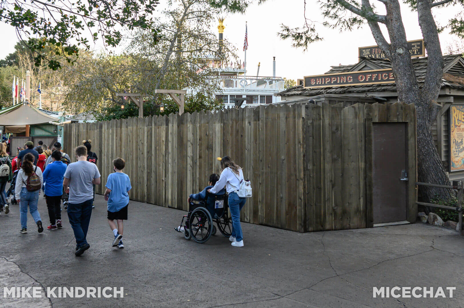 , Disneyland Update – Low Waits & Good Fortune