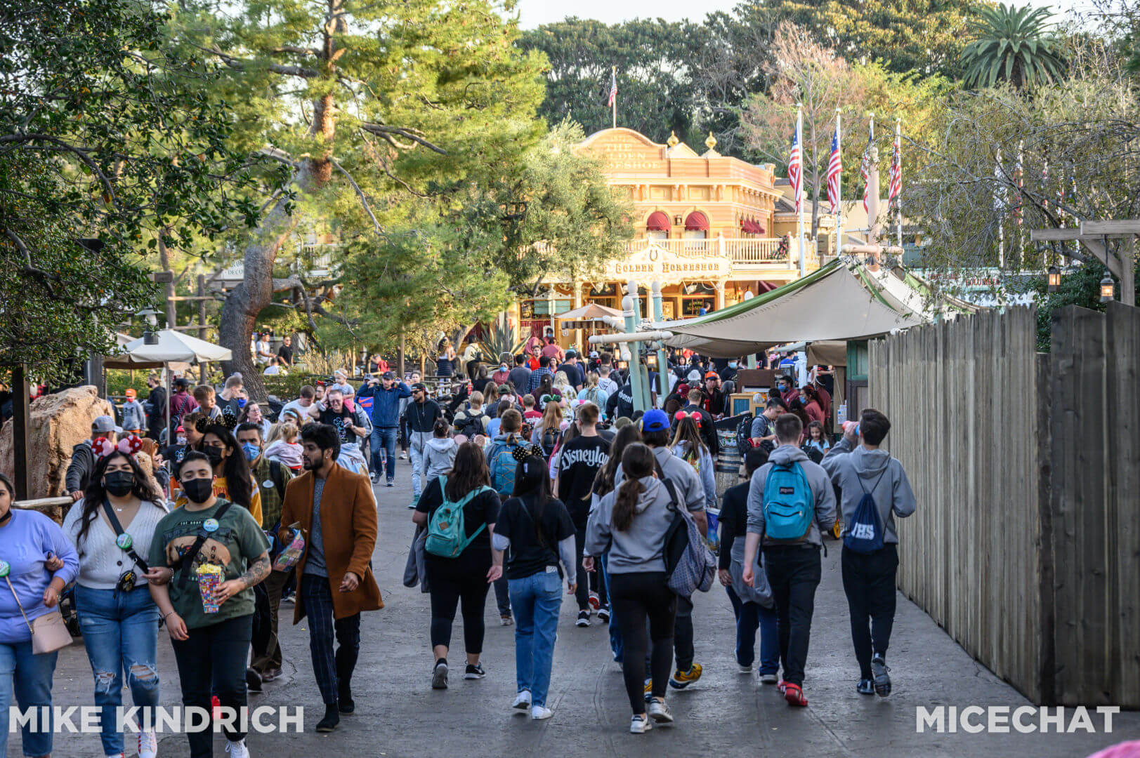 , Disneyland Update – Low Waits & Good Fortune