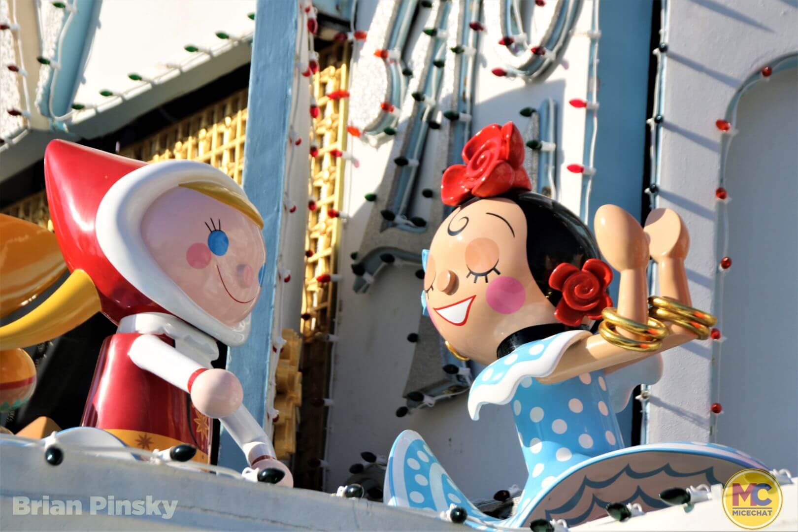 , Disneyland Update: Lightning Lane Shenanigans and Staffing Problems!