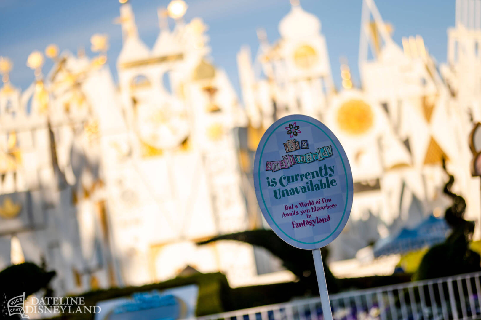 , Dateline Disneyland: Character Conundrum, Spring Sprung & Construction Hum