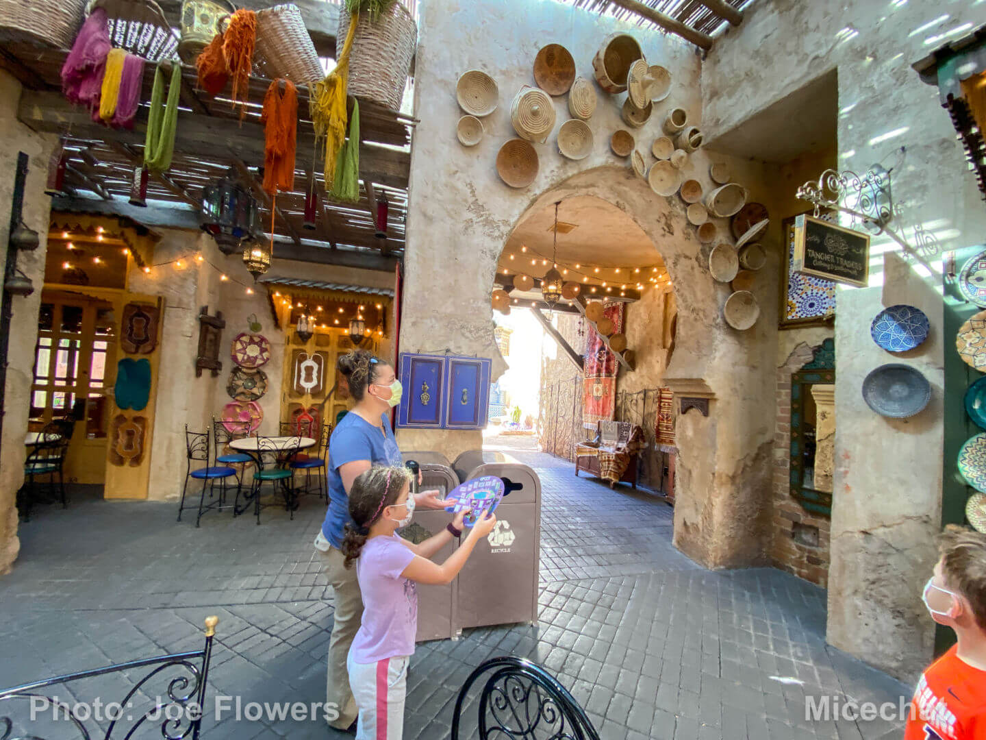 , Figment’s Brush with the Masters Scavenger Hunt around Epcot