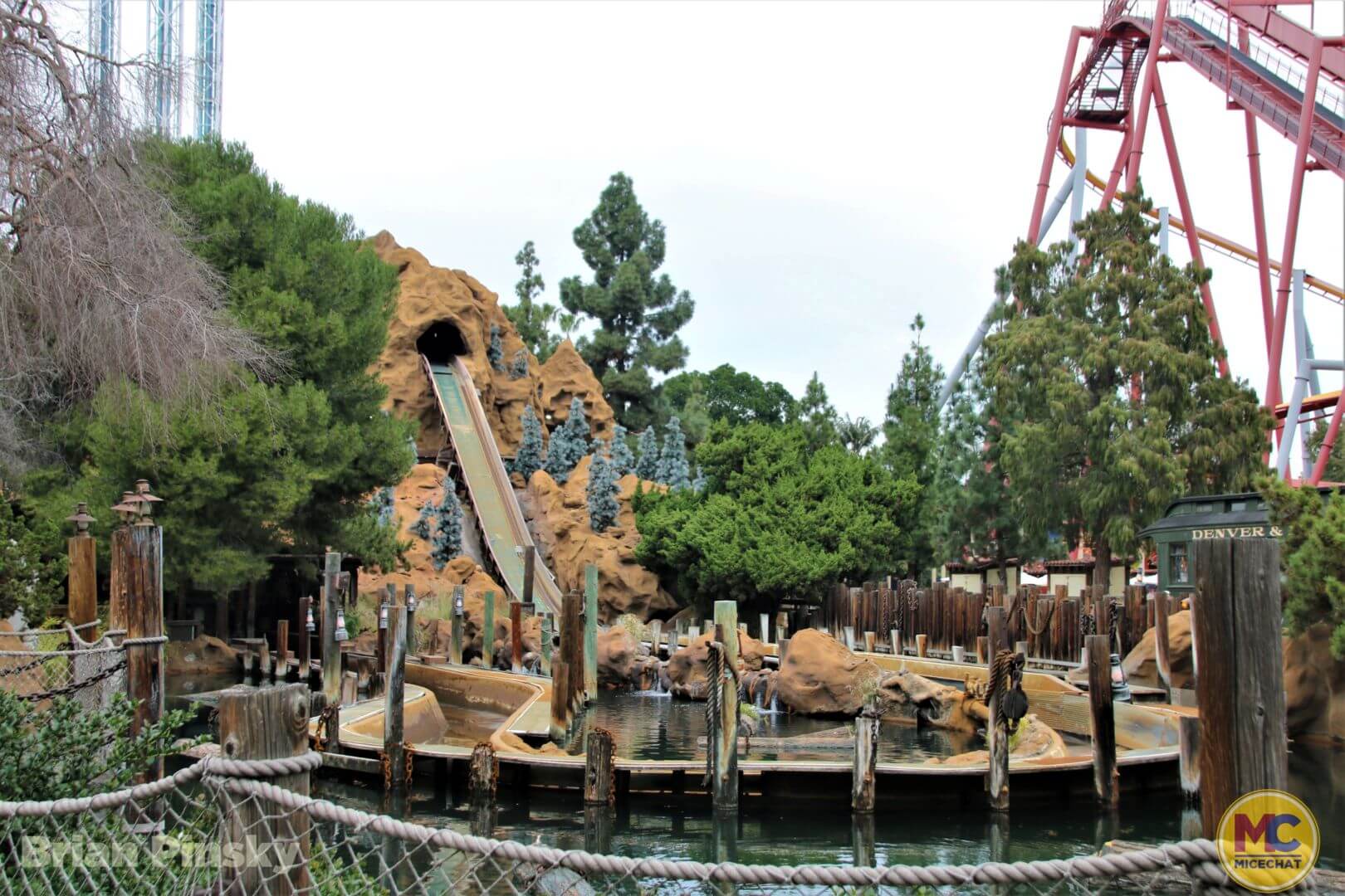 , Knott’s Berry Farm Update: Peanuts Celebration & Park Enhancements