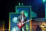 Knotts Berry Farm_Peanuts Celebration_Tomasina Gitar Player