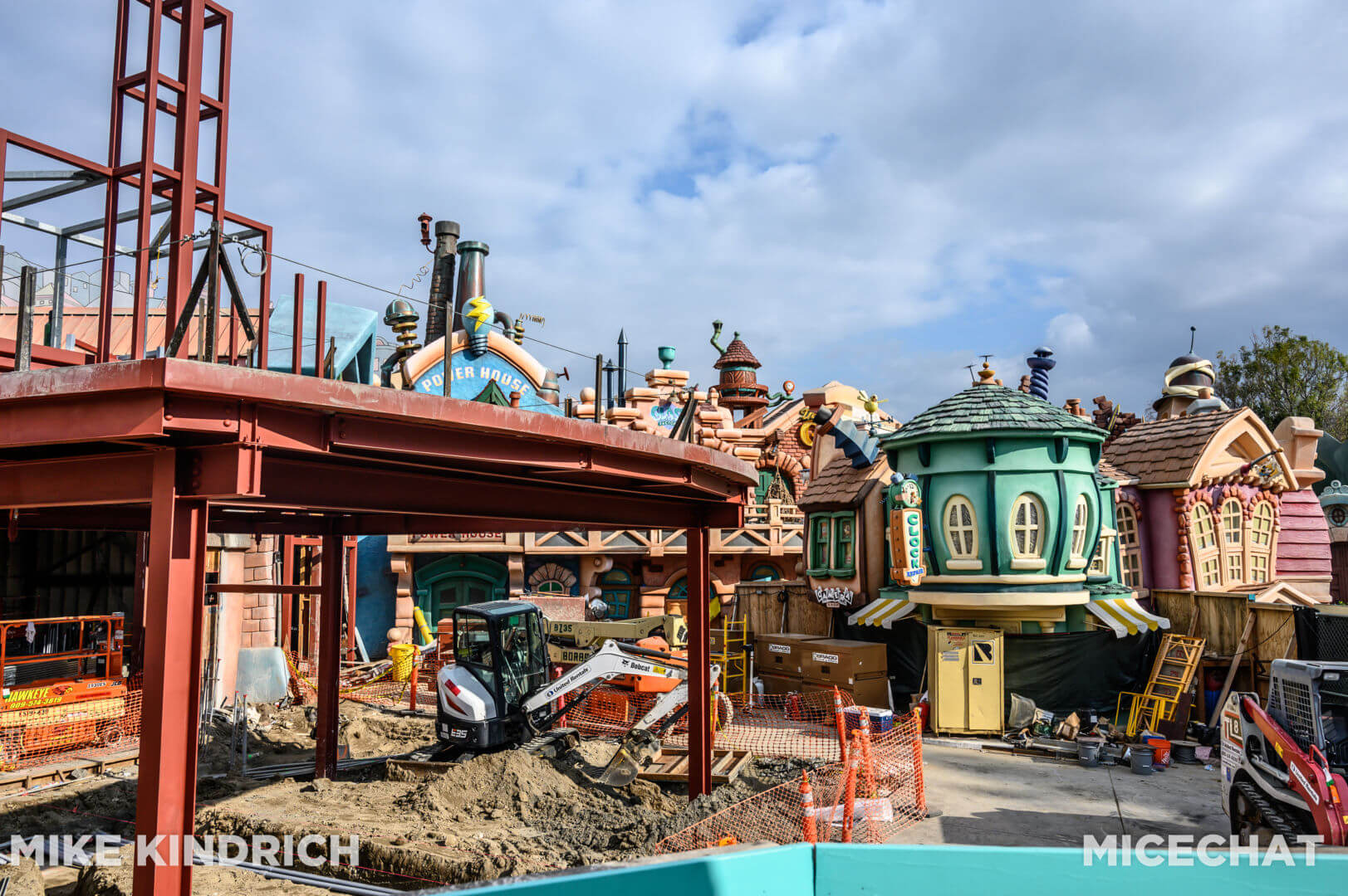 , Disneyland Update – Low Waits & Good Fortune