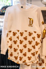 downtown-disney-disney-dress-shop-spirit-jersey-disneyland-mickey-waffle-front