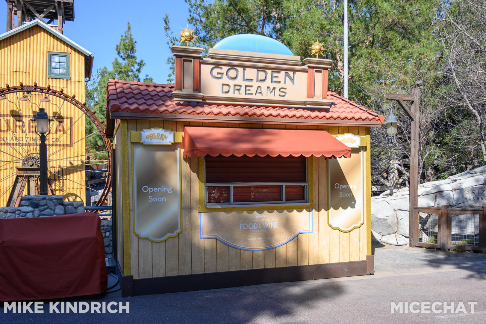 , Disneyland Update – Flattening New Orleans Square & Evil Genie Tricks