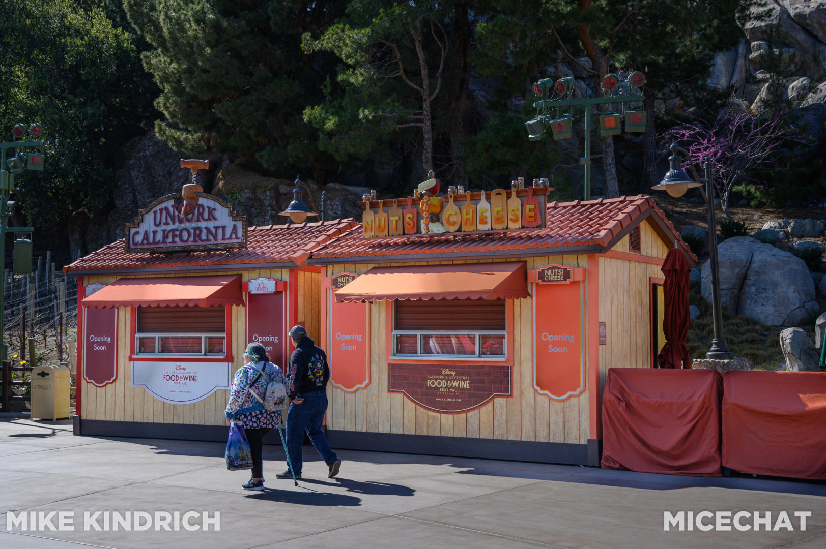 , Disneyland Update – Flattening New Orleans Square & Evil Genie Tricks