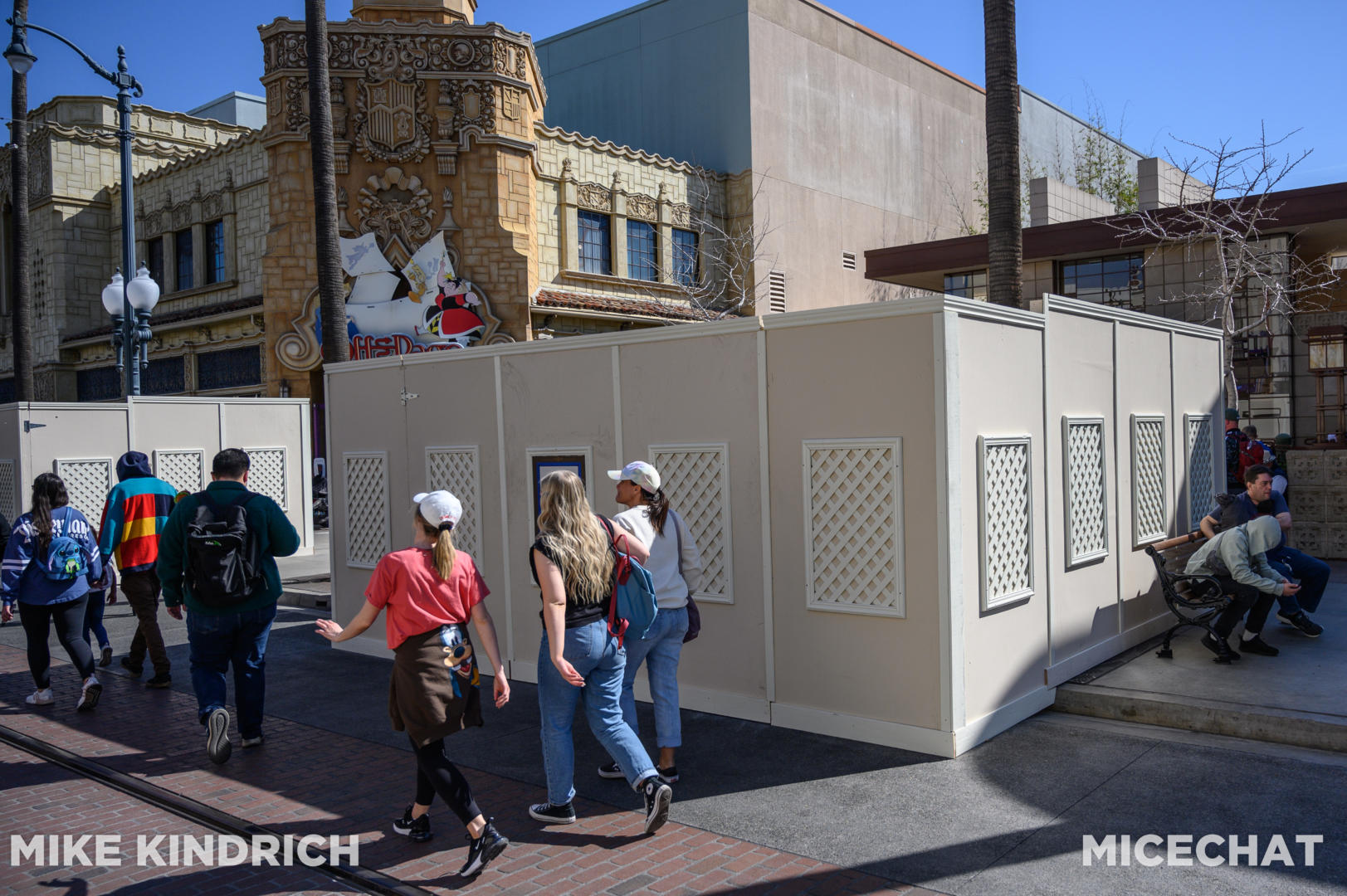 , Disneyland Update – Flattening New Orleans Square & Evil Genie Tricks